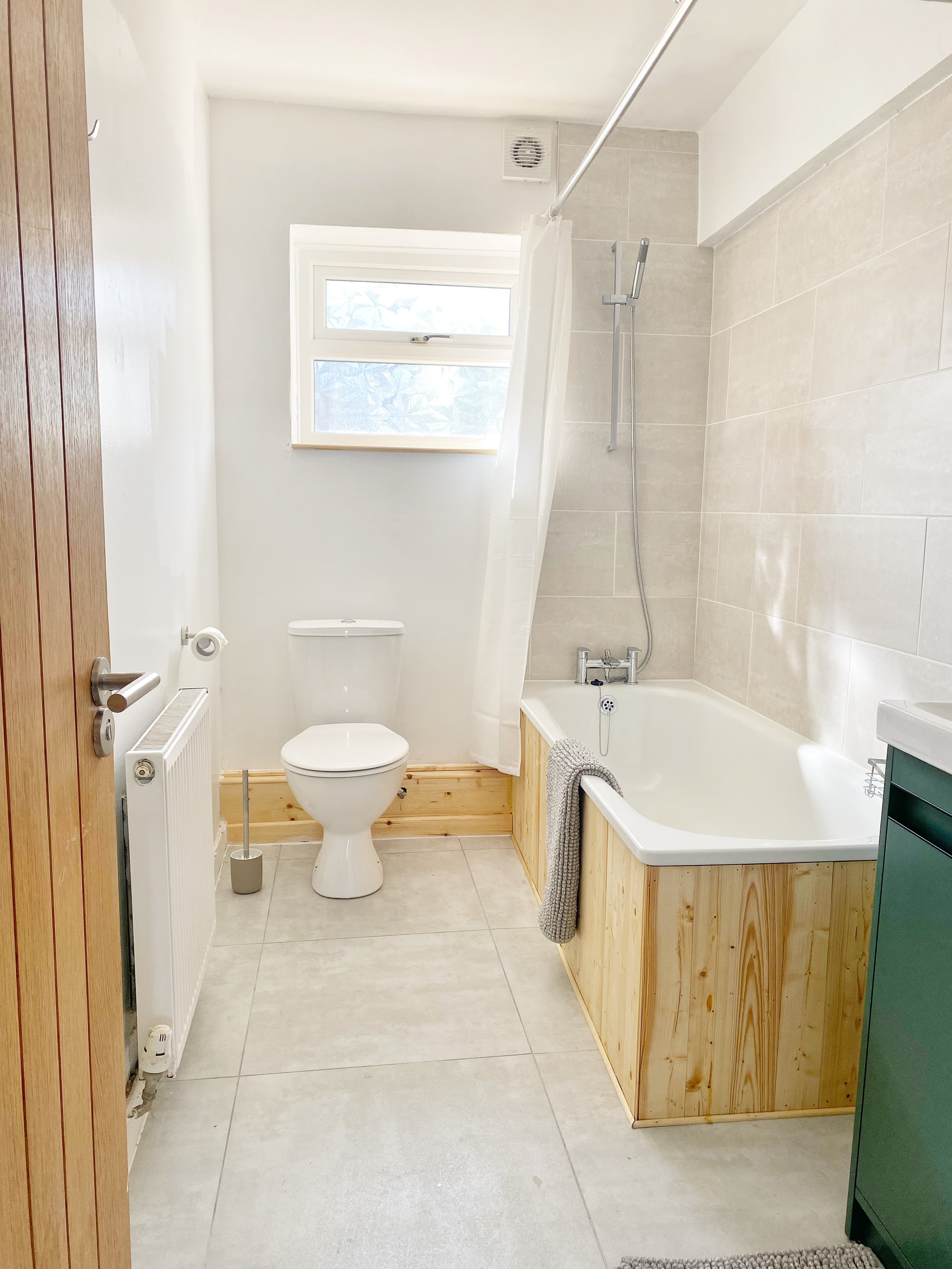 New Park Terrace, Pontypridd, South Wales thumbnail 12
