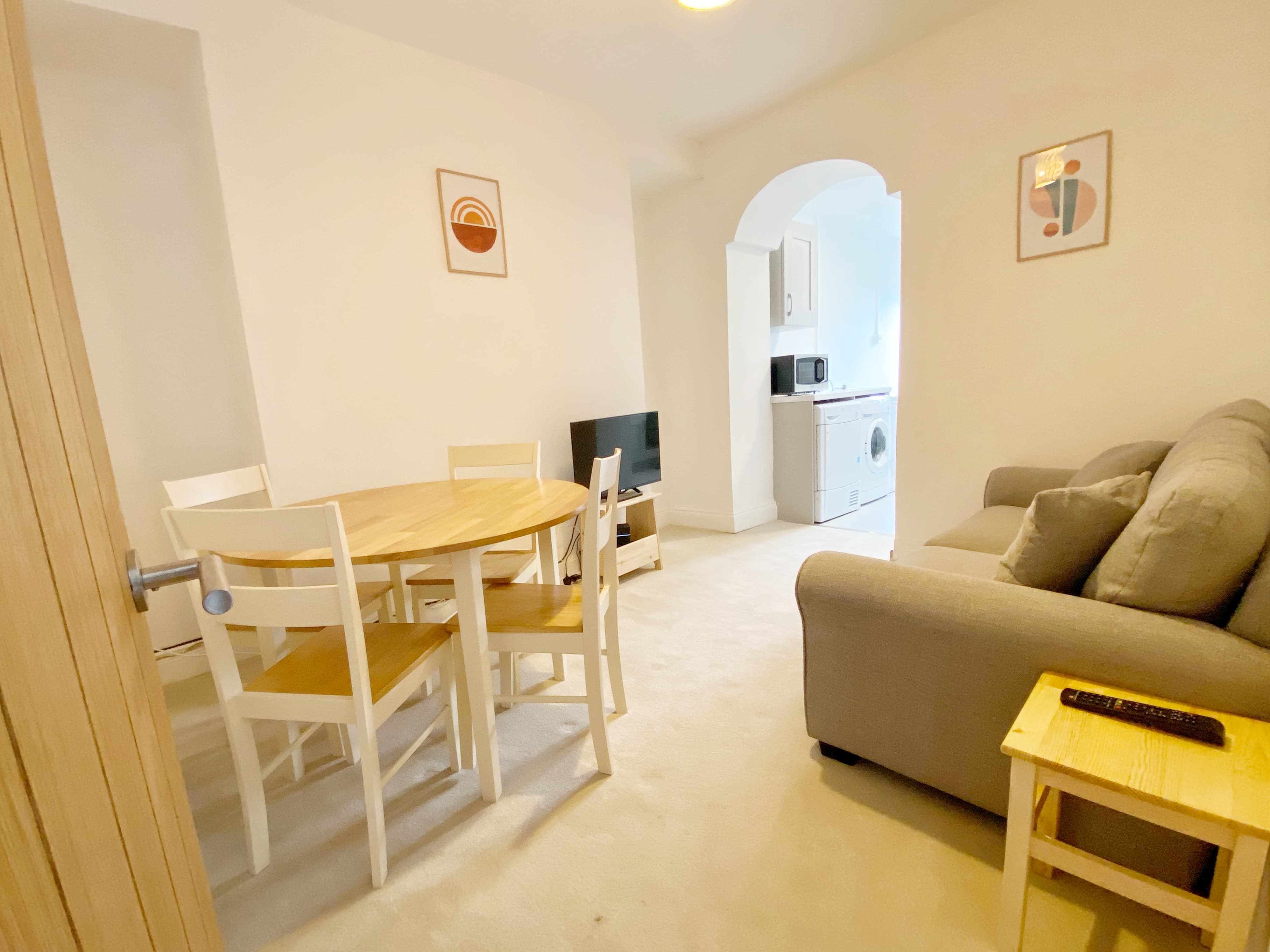 New Park Terrace, Pontypridd, South Wales thumbnail 13
